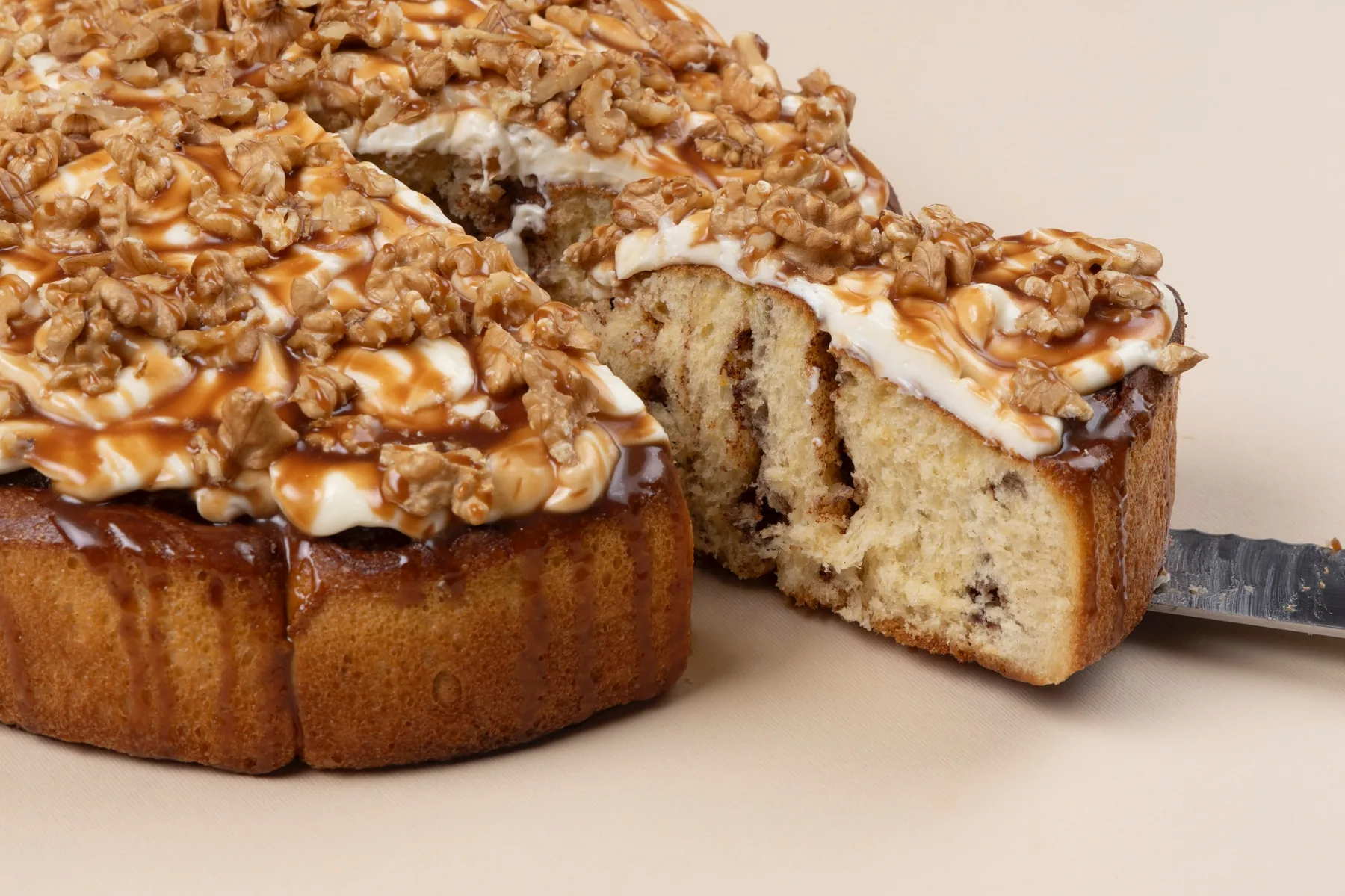 Oven Lovin' — Walnut Cinnamon Cake